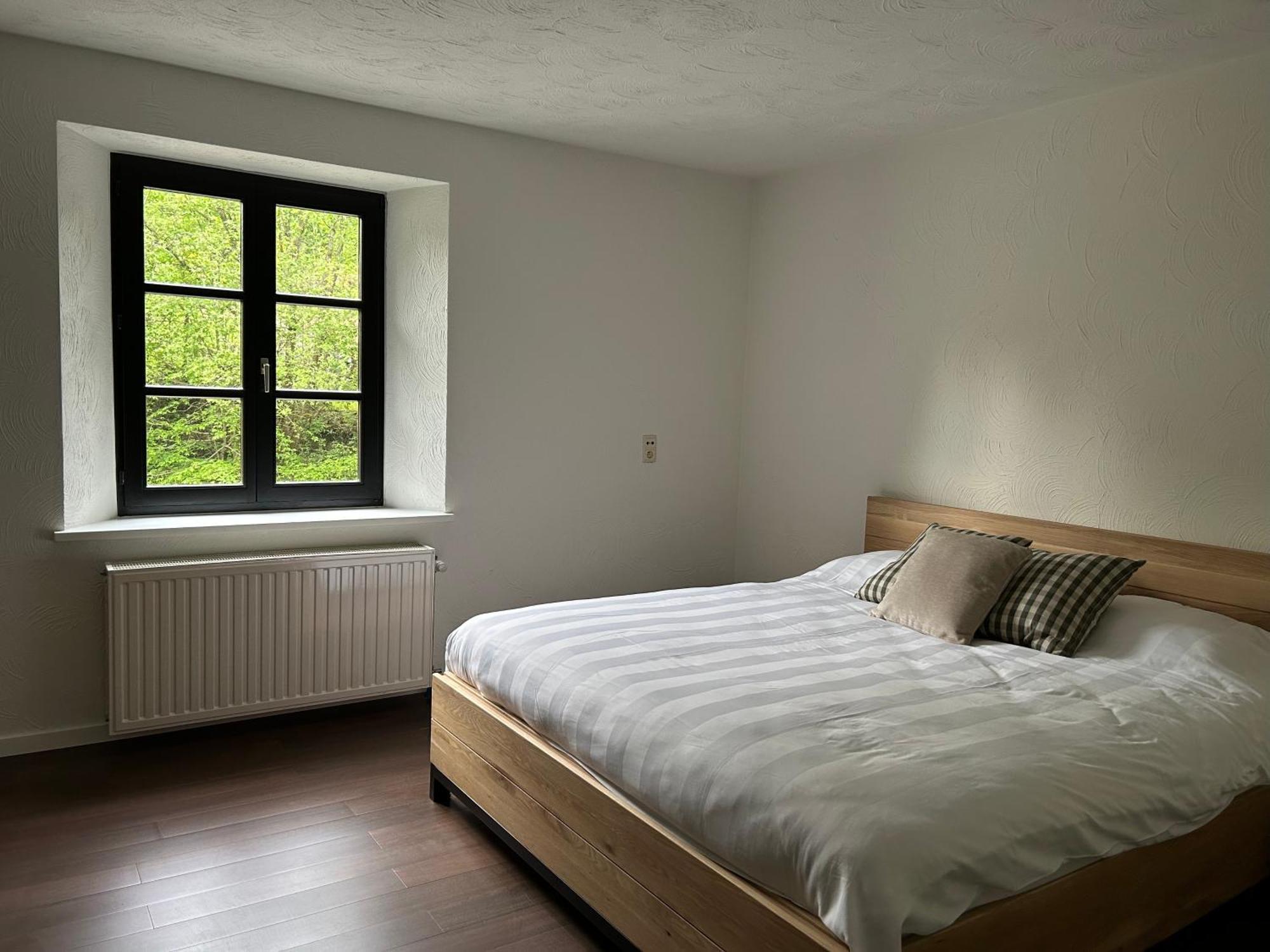 Cacele - La Croisette 5 Appartementen En 6 Tweepersoonskamers Vresse-sur-Semois Exterior photo